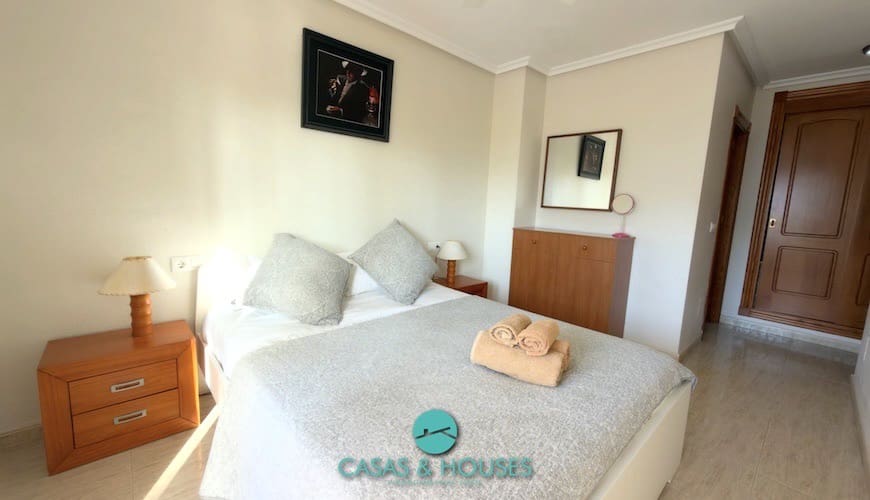 2 sovrum Lägenhet till salu i La Manga del Mar Menor med pool garage - 179 000 € (Ref: 10147913)