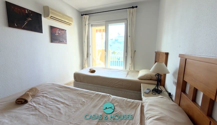 2 sovrum Lägenhet till salu i La Manga del Mar Menor med pool garage - 179 000 € (Ref: 10147913)