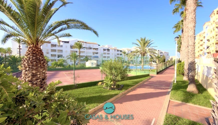 2 sovrum Lägenhet till salu i La Manga del Mar Menor med pool garage - 179 000 € (Ref: 10147913)