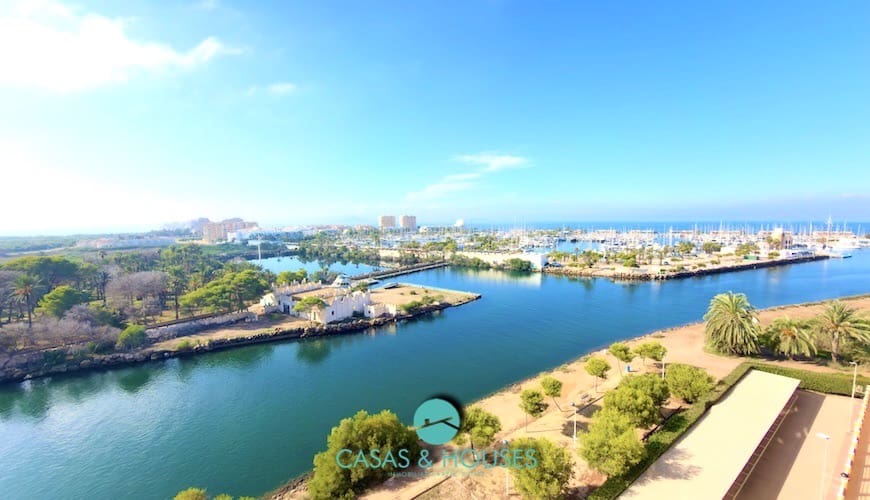 2 bedroom Apartment for sale in La Manga del Mar Menor with pool - € 185,000 (Ref: 10158654)