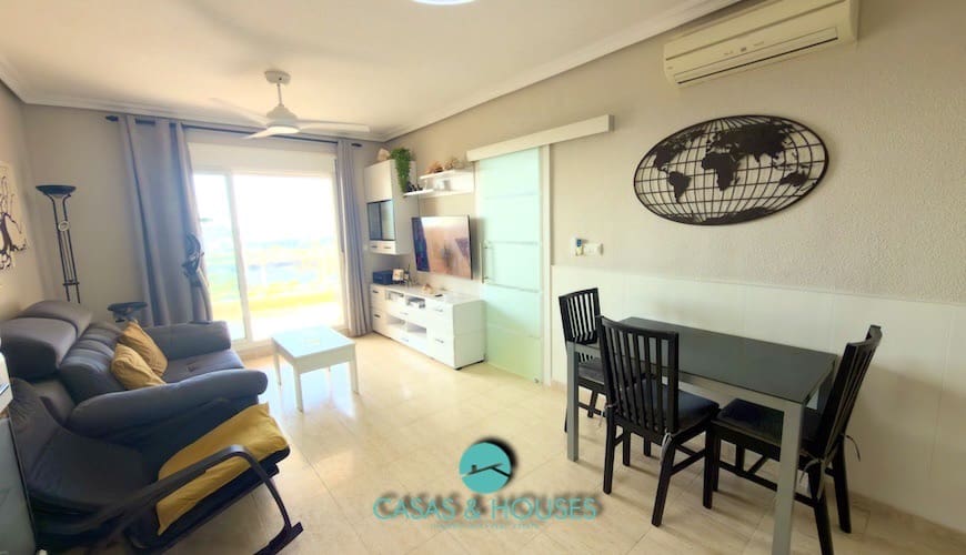 2 bedroom Apartment for sale in La Manga del Mar Menor with pool - € 185,000 (Ref: 10158654)