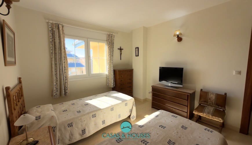 3 bedroom Apartment for sale in La Manga del Mar Menor with pool garage - € 295,000 (Ref: 10158751)