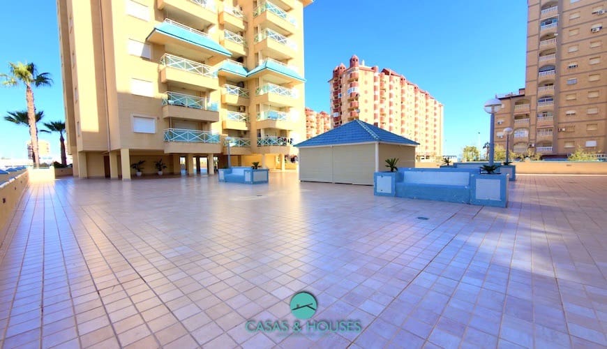 3 bedroom Apartment for sale in La Manga del Mar Menor with pool garage - € 295,000 (Ref: 10158751)