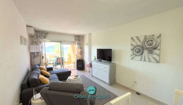 2 soveværelse Lejlighed til salg i La Manga del Mar Menor med swimmingpool garage - € 210.000 (Ref: 10179593)