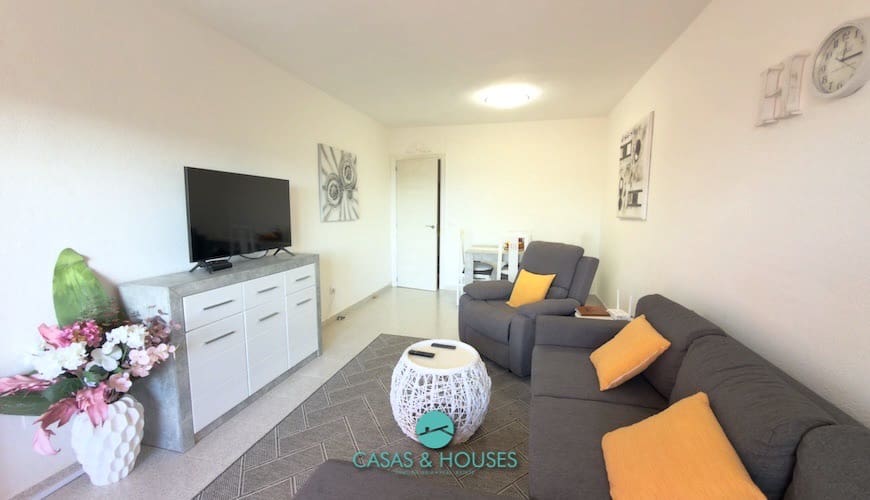 2 soveværelse Lejlighed til salg i La Manga del Mar Menor med swimmingpool garage - € 210.000 (Ref: 10179593)