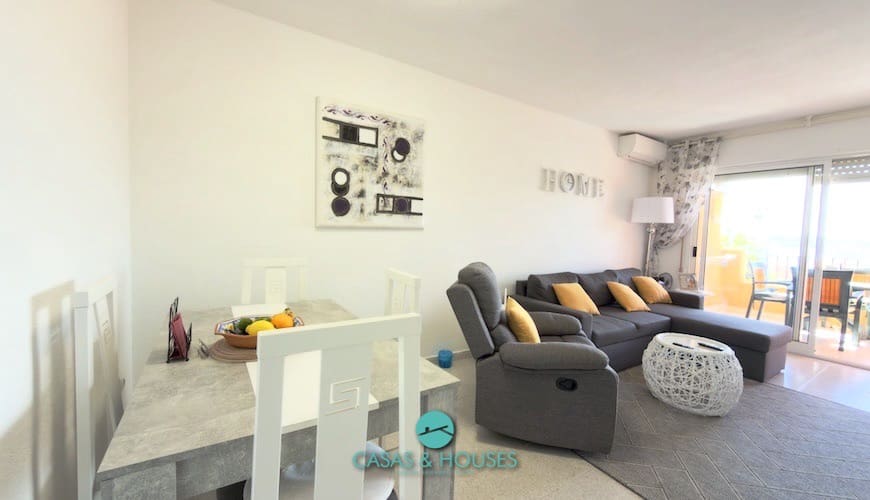 2 soveværelse Lejlighed til salg i La Manga del Mar Menor med swimmingpool garage - € 210.000 (Ref: 10179593)