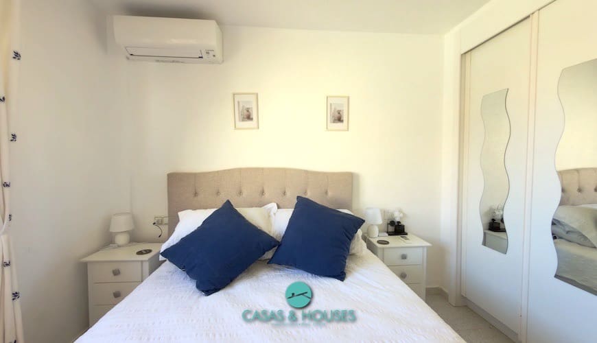 2 soveværelse Lejlighed til salg i La Manga del Mar Menor med swimmingpool garage - € 210.000 (Ref: 10179593)