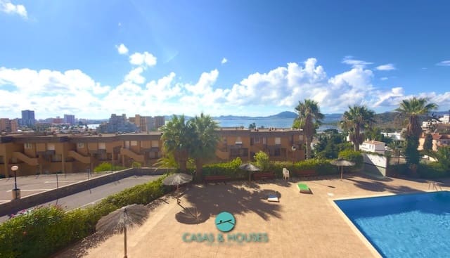 2 soveværelse Lejlighed til salg i La Manga del Mar Menor med swimmingpool garage - € 210.000 (Ref: 10179593)