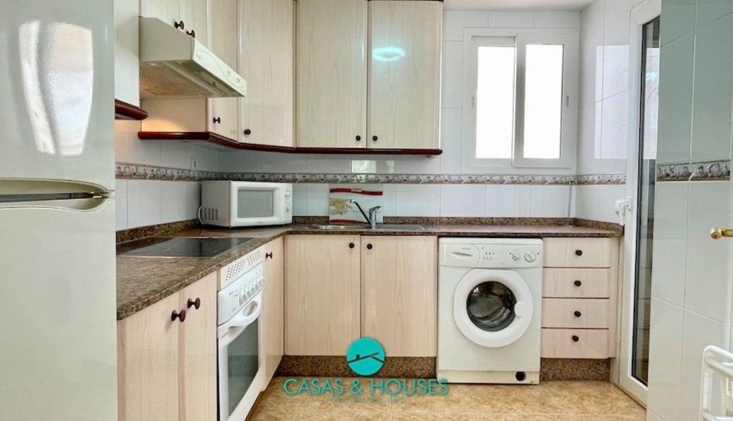 2 sypialnia Apartament na sprzedaż w La Manga del Mar Menor z basenem garażem - 140 000 € (Ref: 7613858)