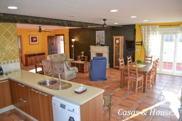 4 sypialnia Willa na sprzedaż w La Manga del Mar Menor - 560 000 € (Ref: 7918408)