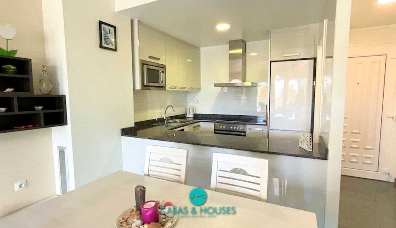 2 soverom Leilighet til salgs i La Manga del Mar Menor med svømmebasseng garasje - € 184 000 (Ref: 7918412)