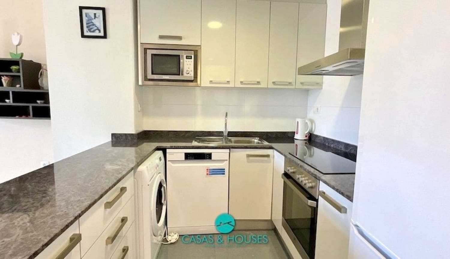 2 soverom Leilighet til salgs i La Manga del Mar Menor med svømmebasseng garasje - € 184 000 (Ref: 7918412)