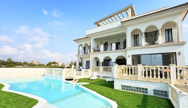 7 soverom Villa til salgs i La Manga del Mar Menor med svømmebasseng garasje - € 2 285 000 (Ref: 8169562)