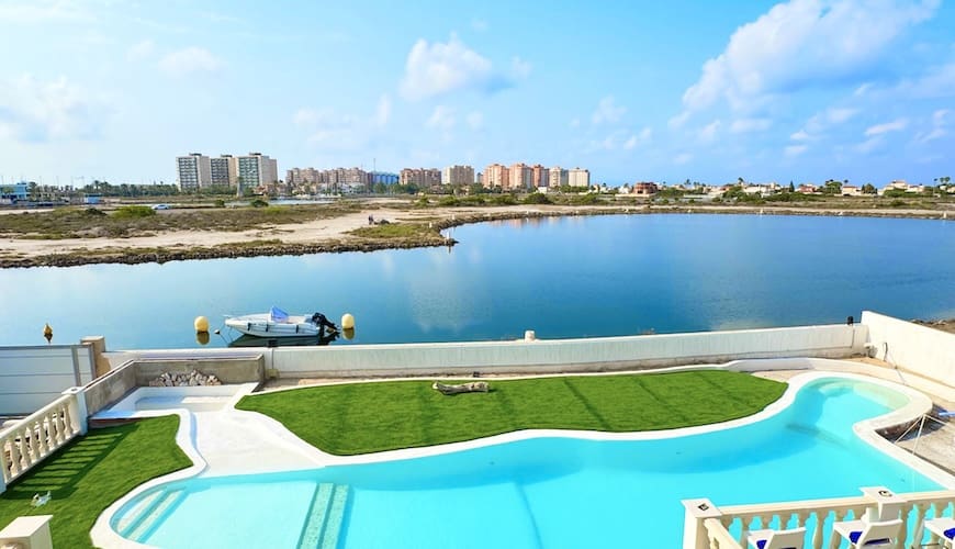 7 soverom Villa til salgs i La Manga del Mar Menor med svømmebasseng garasje - € 2 285 000 (Ref: 8169562)