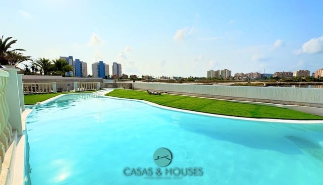 7 soverom Villa til salgs i La Manga del Mar Menor med svømmebasseng garasje - € 2 285 000 (Ref: 8169562)