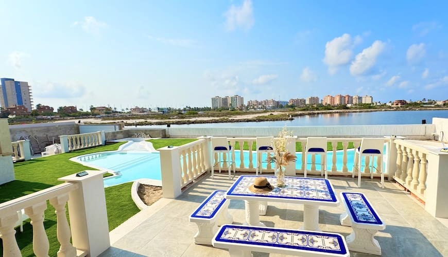 7 soverom Villa til salgs i La Manga del Mar Menor med svømmebasseng garasje - € 2 285 000 (Ref: 8169562)