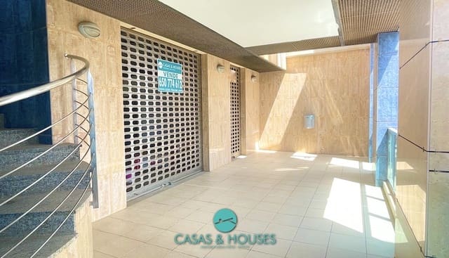 Kommersiell til salgs i La Manga del Mar Menor - € 130 000 (Ref: 8501122)