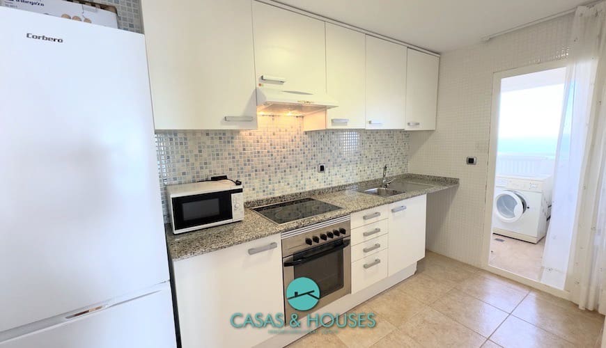 2 soveværelse Lejlighed til salg i La Manga del Mar Menor med swimmingpool garage - € 182.000 (Ref: 8754880)