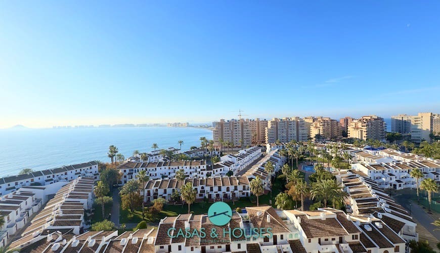 2 soveværelse Lejlighed til salg i La Manga del Mar Menor med swimmingpool garage - € 182.000 (Ref: 8754880)
