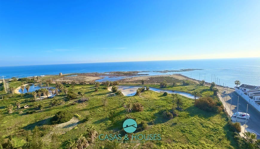 2 soveværelse Lejlighed til salg i La Manga del Mar Menor med swimmingpool garage - € 182.000 (Ref: 8754880)