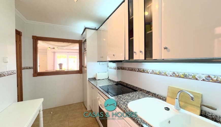 3 quarto Casa em Banda para venda em La Manga del Mar Menor com piscina garagem - 260 000 € (Ref: 8976546)