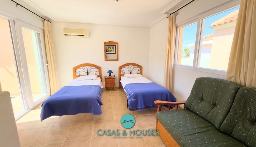 3 quarto Casa em Banda para venda em La Manga del Mar Menor com piscina garagem - 260 000 € (Ref: 8976546)