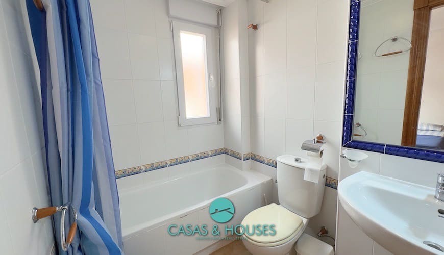3 quarto Casa em Banda para venda em La Manga del Mar Menor com piscina garagem - 260 000 € (Ref: 8976546)