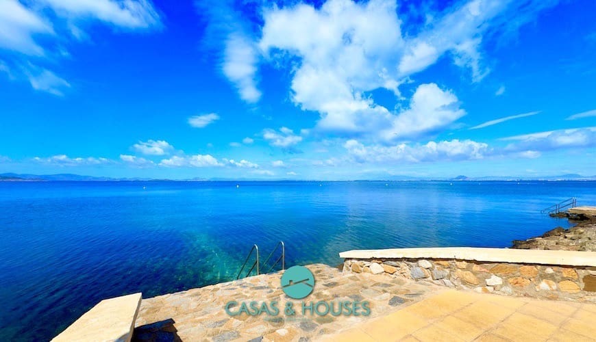 3 quarto Casa em Banda para venda em La Manga del Mar Menor com piscina garagem - 260 000 € (Ref: 8976546)