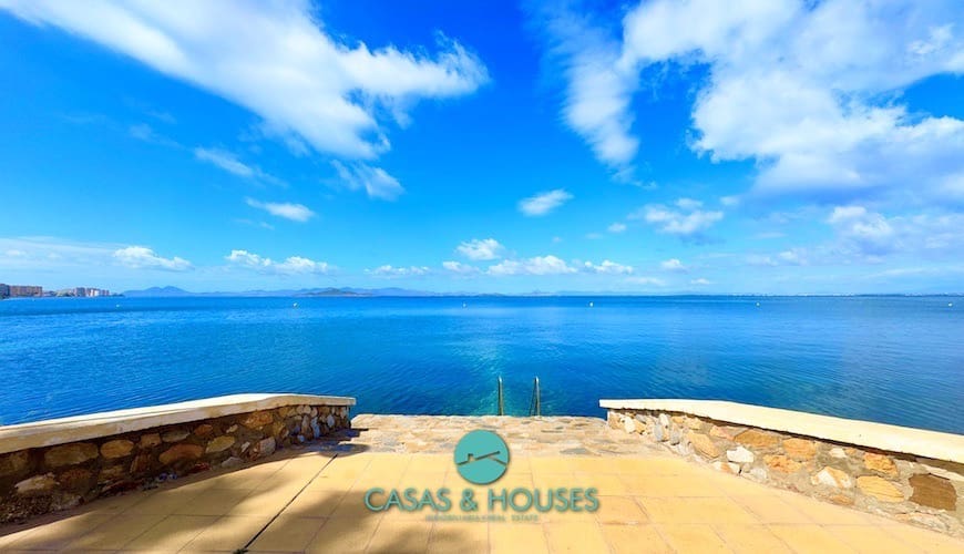 3 quarto Casa em Banda para venda em La Manga del Mar Menor com piscina garagem - 260 000 € (Ref: 8976546)