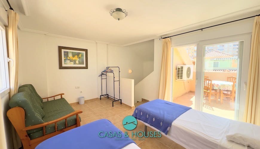 3 quarto Casa em Banda para venda em La Manga del Mar Menor com piscina garagem - 260 000 € (Ref: 8976546)