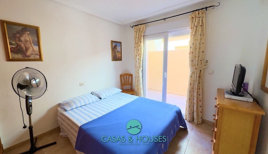 3 quarto Casa em Banda para venda em La Manga del Mar Menor com piscina garagem - 260 000 € (Ref: 8976546)