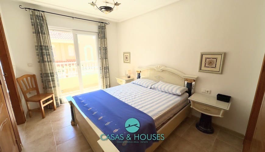 3 quarto Casa em Banda para venda em La Manga del Mar Menor com piscina garagem - 260 000 € (Ref: 8976546)