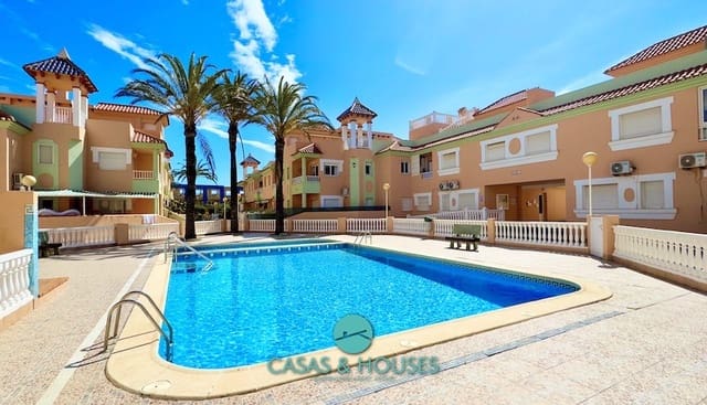 3 bedroom Townhouse for sale in La Manga del Mar Menor with pool garage - € 260,000 (Ref: 8976546)