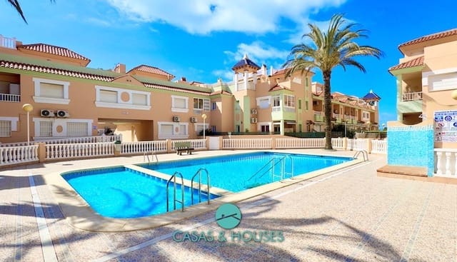 3 bedroom Townhouse for sale in La Manga del Mar Menor with pool garage - € 260,000 (Ref: 8976546)