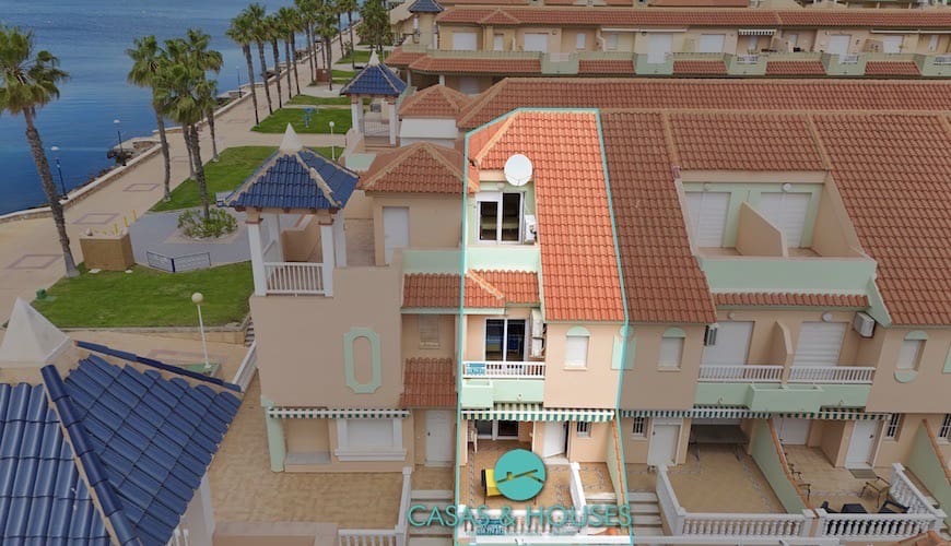 3 quarto Casa em Banda para venda em La Manga del Mar Menor com piscina garagem - 260 000 € (Ref: 8976546)