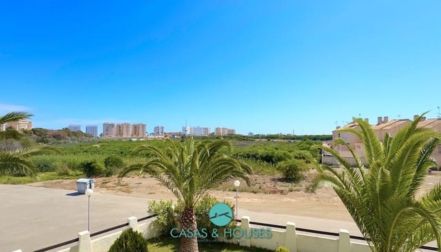 2 soverom Leilighet til salgs i La Manga del Mar Menor med svømmebasseng garasje - € 135 000 (Ref: 8983709)