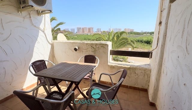 2 soverom Leilighet til salgs i La Manga del Mar Menor med svømmebasseng garasje - € 135 000 (Ref: 8983709)