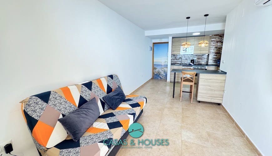 1 bedroom Apartment for sale in La Manga del Mar Menor with pool garage - € 150,000 (Ref: 9101412)