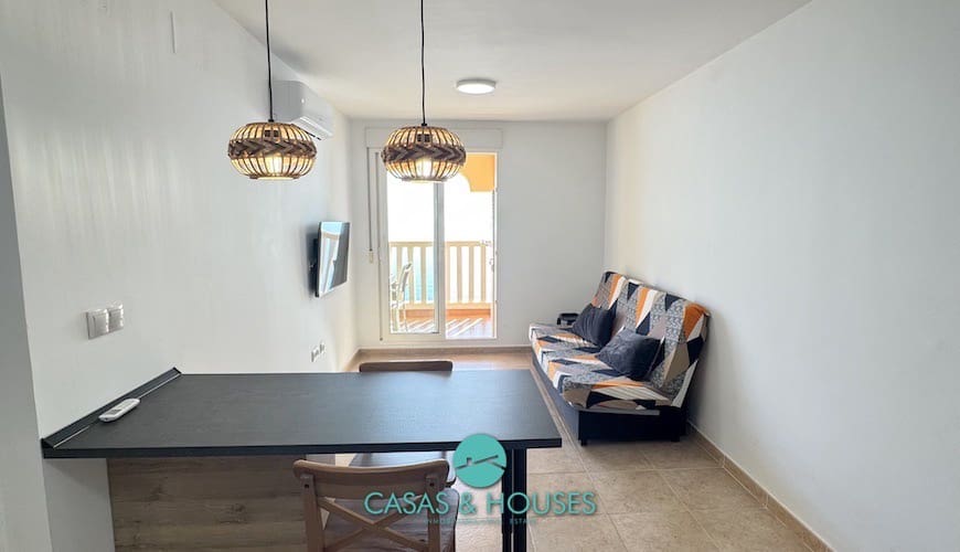 1 bedroom Apartment for sale in La Manga del Mar Menor with pool garage - € 150,000 (Ref: 9101412)