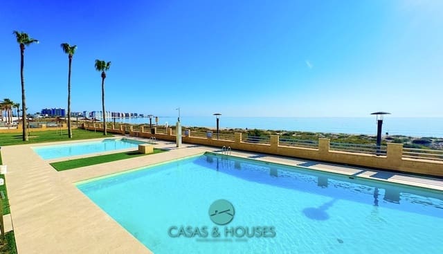 1 sypialnia Apartament na sprzedaż w La Manga del Mar Menor z basenem garażem - 150 000 € (Ref: 9101412)