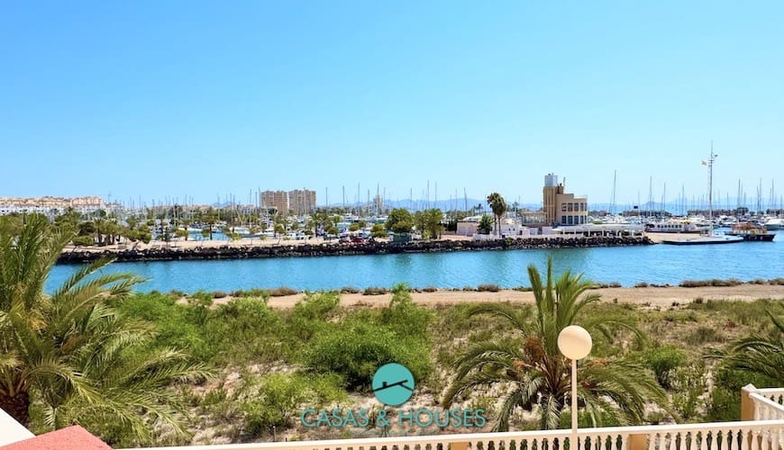 2 bedroom Apartment for sale in La Manga del Mar Menor with pool - € 215,000 (Ref: 9105302)