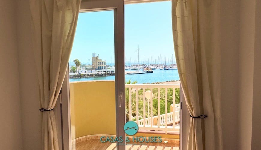 2 bedroom Apartment for sale in La Manga del Mar Menor with pool - € 215,000 (Ref: 9105302)