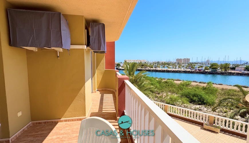 2 bedroom Apartment for sale in La Manga del Mar Menor with pool - € 215,000 (Ref: 9105302)