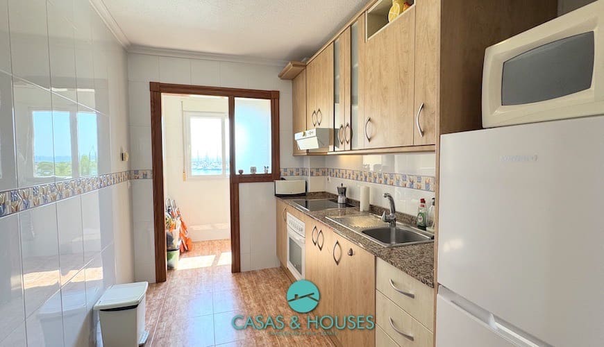 2 bedroom Apartment for sale in La Manga del Mar Menor with pool - € 215,000 (Ref: 9105302)