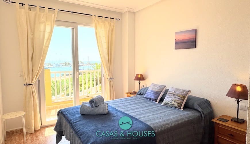 2 bedroom Apartment for sale in La Manga del Mar Menor with pool - € 215,000 (Ref: 9105302)