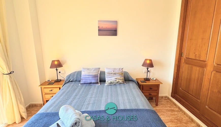 2 bedroom Apartment for sale in La Manga del Mar Menor with pool - € 215,000 (Ref: 9105302)