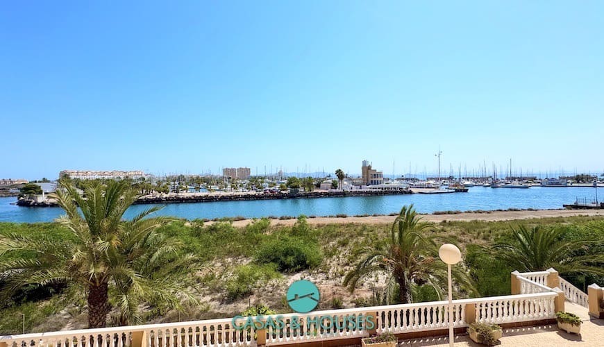 2 bedroom Apartment for sale in La Manga del Mar Menor with pool - € 215,000 (Ref: 9105302)