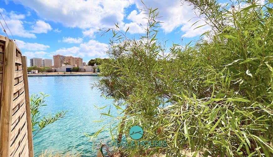 3 bedroom Apartment for sale in La Manga del Mar Menor - € 205,000 (Ref: 9116373)