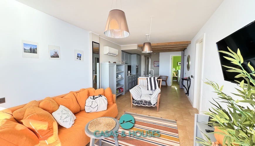 2 bedroom Apartment for sale in La Manga del Mar Menor with pool - € 230,000 (Ref: 9147935)