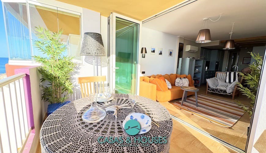 2 bedroom Apartment for sale in La Manga del Mar Menor with pool - € 230,000 (Ref: 9147935)